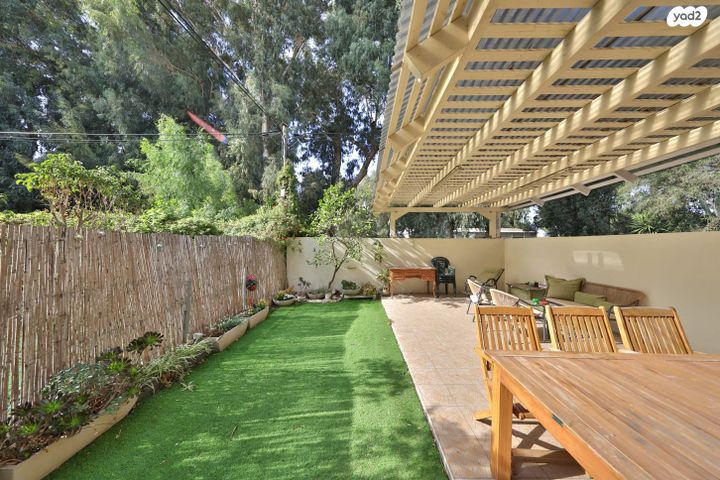 דירת גן, אלכסנדר זייד, קרית חיים מזרחית, חיפה