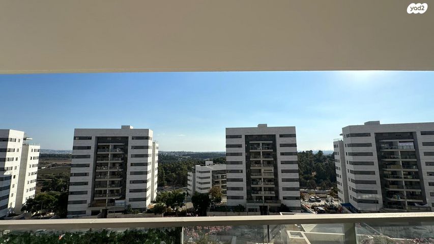 דירה, כלנית, חריש