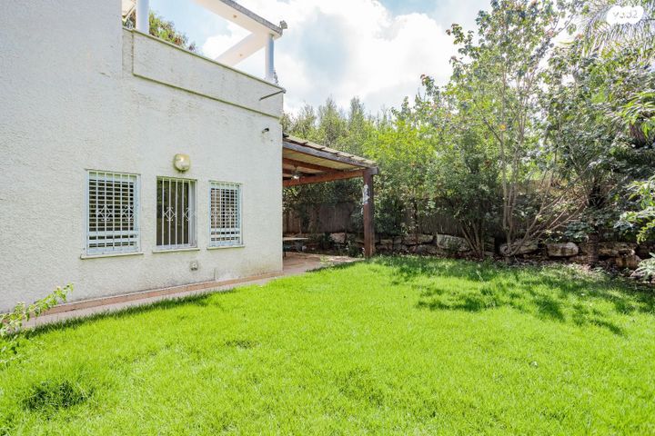 בית פרטי/ קוטג', גבעת טל, ראש העין