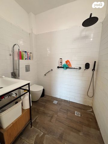 דירה, הרצל 68, מרכז, כפר סבא