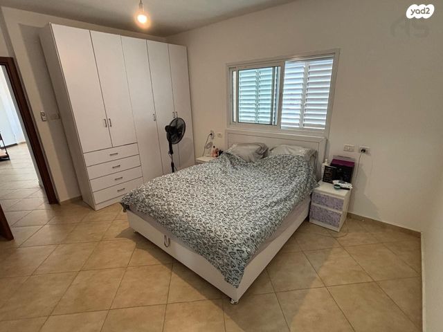 דירה, גדעון האוזנר, רמות הרכס, באר שבע