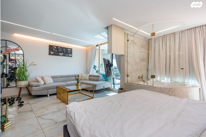 דירה, נאות גולף, נאות גולף, קיסריה