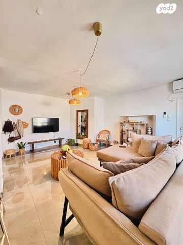 דירה, הרב בר אילן, מוצקין הותיקה, קרית מוצקין