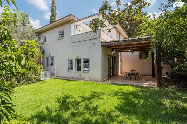 בית פרטי/ קוטג', גבעת טל, ראש העין