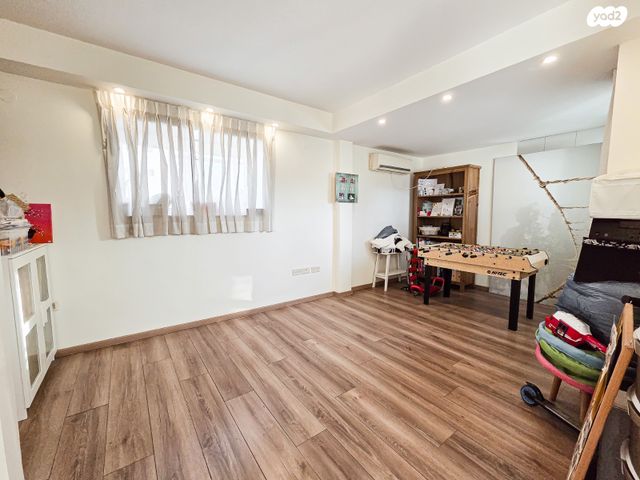 דופלקס, זינגר 5, מרכז העיר, סביניה, הוותיקה, קרית ביאליק