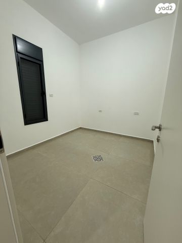 בית פרטי/ קוטג', רוויה