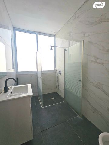 דירה, השיקמה 7, דרום מערב ותיק, בת ים