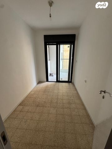 דירה, הפטמן 8, לב העיר, בת ים