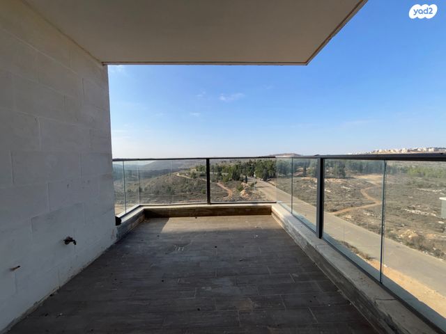 דירה, גבעת זאב