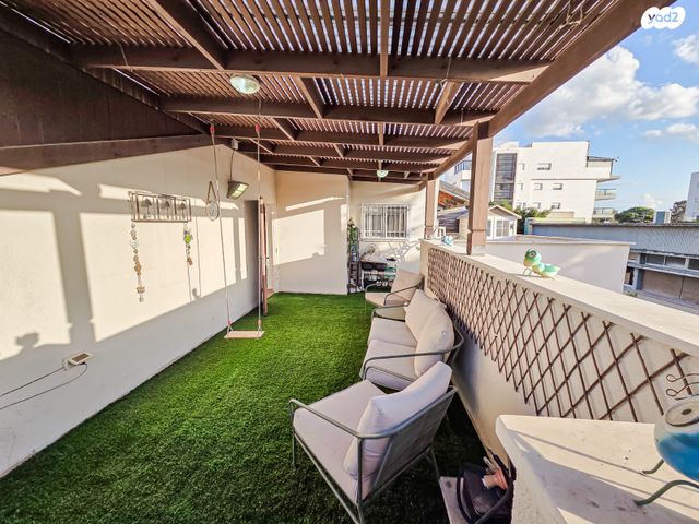 דופלקס, זינגר 5, מרכז העיר, סביניה, הוותיקה, קרית ביאליק