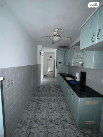 דירה, הפטמן 8, לב העיר, בת ים