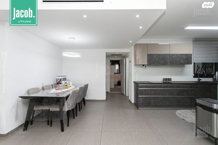 דירה, מייק בראנט, קרית אליעזר, חיפה