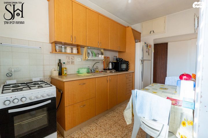 דירה, רחבעם זאבי, גרין ועם, חולון