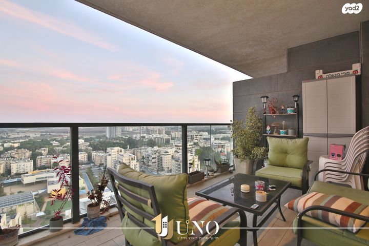 דירה, עפרה חזה 4, משכנות האומנים, קרית מוצקין