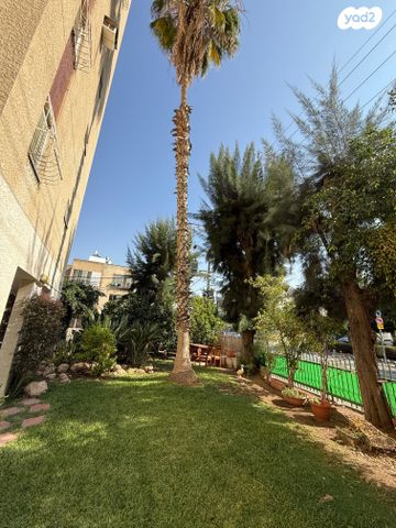 דירה, ד"ר אברהם אליהו הרכבי 13, תל חיים, תל אביב יפו