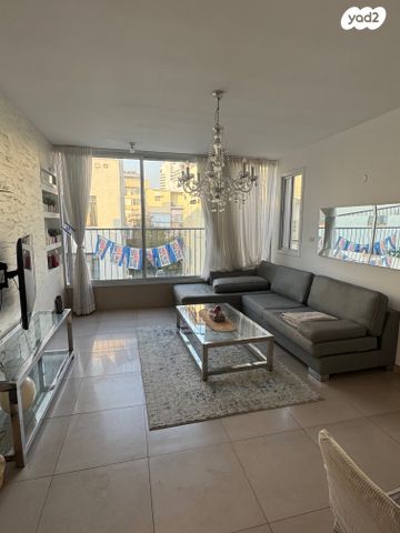 הרב אהרונסון 10