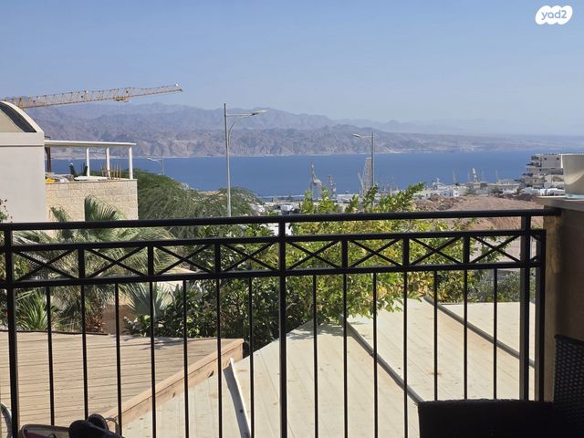 סמטת נחל ממשית 6