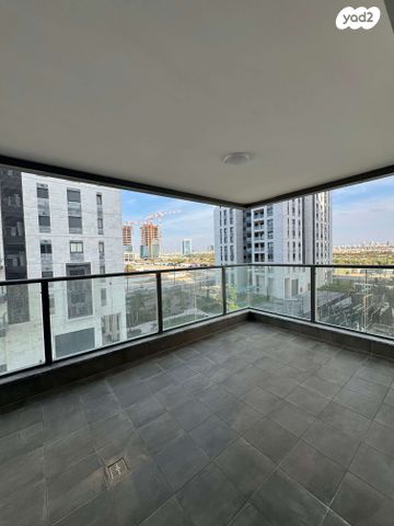 דירה, פארק העסקים האלף, ראשון לציון