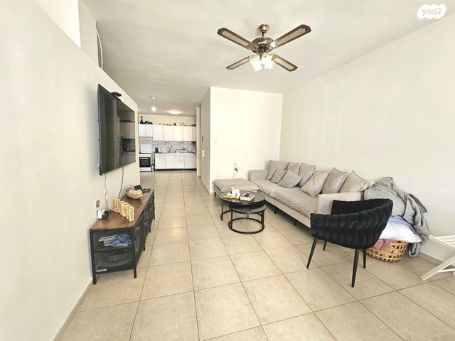 דירה, אריה בן אליעזר 65, נווה יהושע, ערמונים, רמת גן