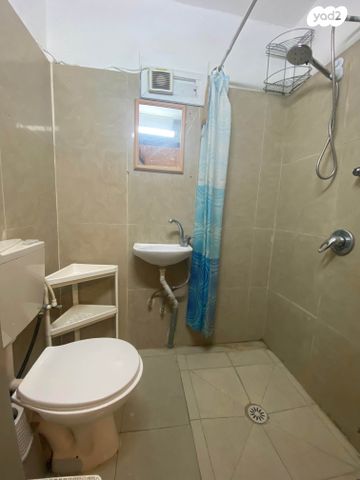 שדרות ירושלים 51