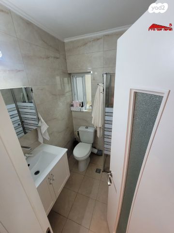 דירת גן, גני אביב, לוד