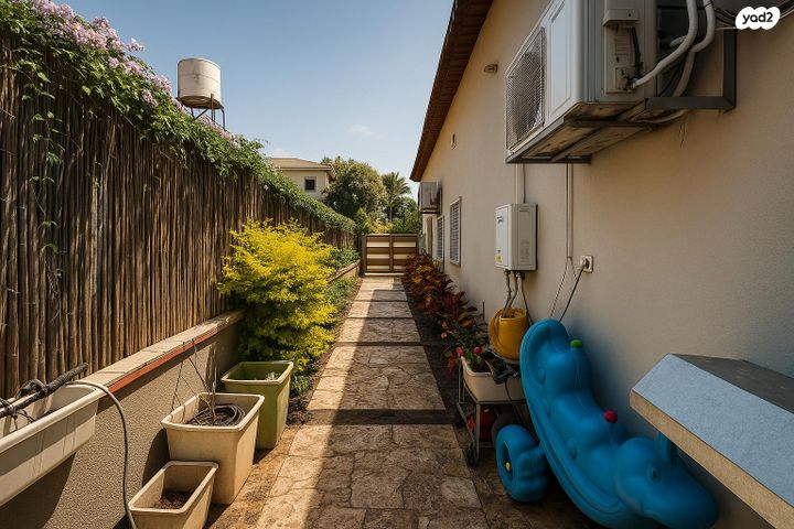 דו משפחתי, כפר יונה