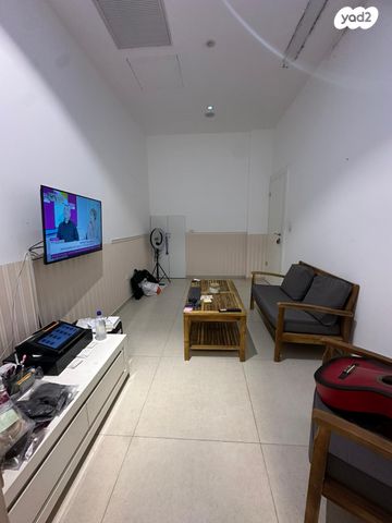 מרתף/ פרטר, מבצע נועה, שער הים, ראשון לציון