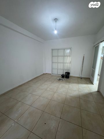 דירה, קרית ביאליק