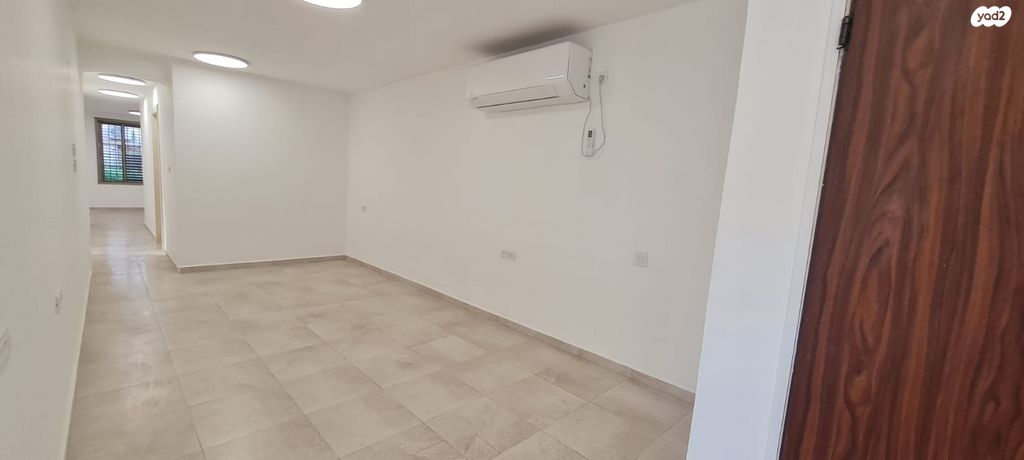 דירה, ירמיהו 27, נאות יהודית ונווה ארזים, חולון