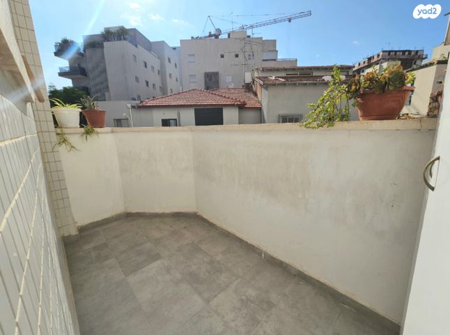 דירה, השר משה 61, נגבה, רמת גן