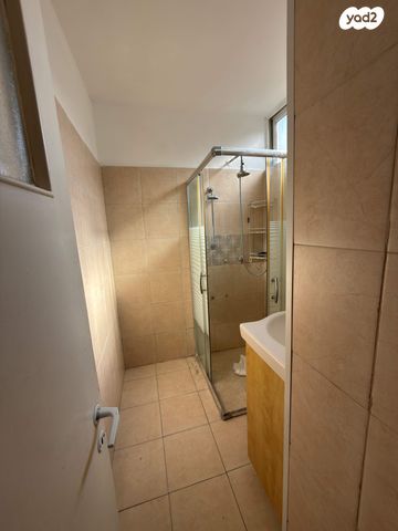 דירה, אלוף אסף שמחוני 9, צפון מזרח מרכז העיר, נתניה