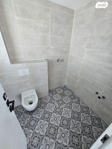 דירה, תוצרת הארץ 5, נחלת יצחק, תל אביב יפו