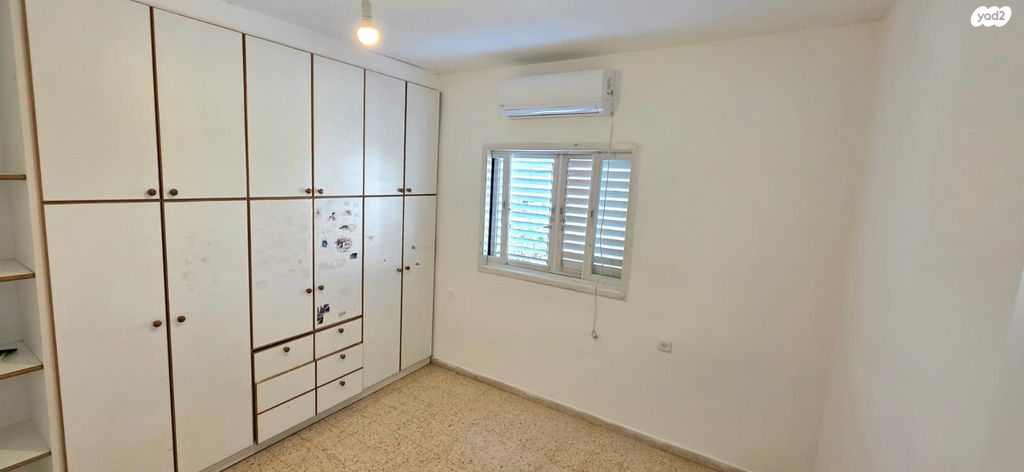 דירה, לוין שמעון זאב, מרכז, הרצליה