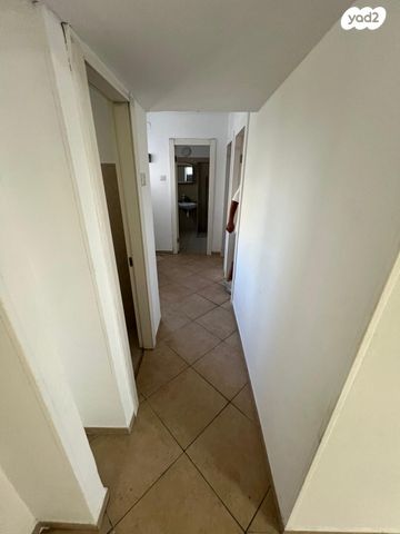 דירה, יהודה הלוי, בן גוריון, אשקלון