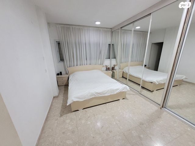 דירה, ידע עם, חרוזים, רמת גן