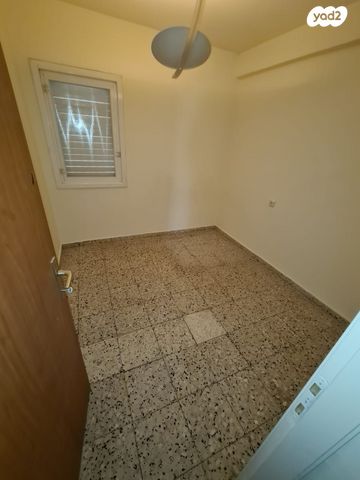 דירה, דוד תדהר, רמת אליהו, ראשון לציון