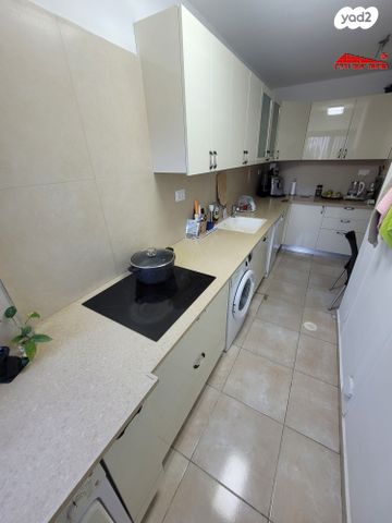 דירת גן, גני אביב, לוד