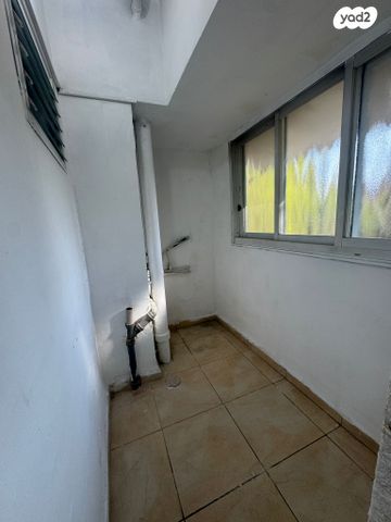 דירה, קרית ביאליק