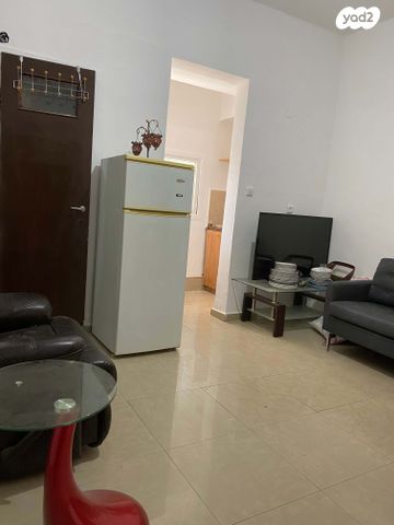 שדרות ירושלים 51