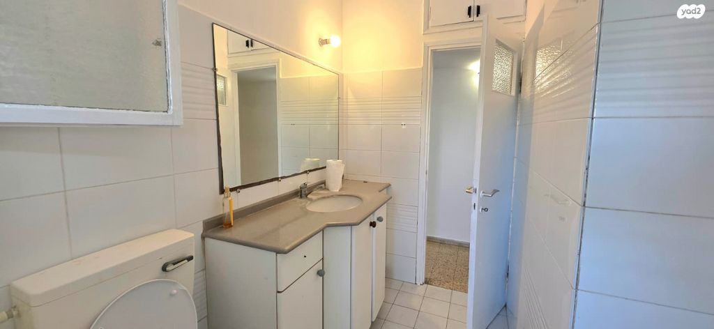 דירה, לוין שמעון זאב, מרכז, הרצליה