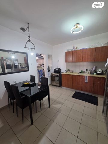 דירה, סמטת נחל ממשית 6, הנחלים, שחמון, רובע 5, אילת