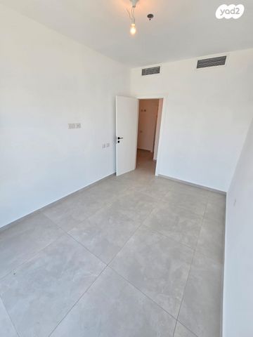 דירה, תוצרת הארץ 5, נחלת יצחק, תל אביב יפו