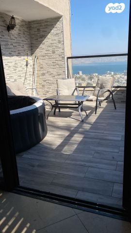 גג/ פנטהאוז