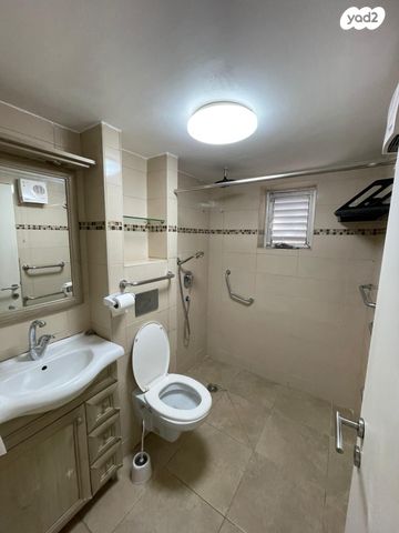 דירה, התיכון, נווה שאנן, חיפה