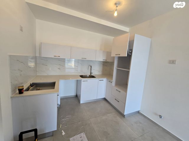 דירה, תוצרת הארץ 5, נחלת יצחק, תל אביב יפו