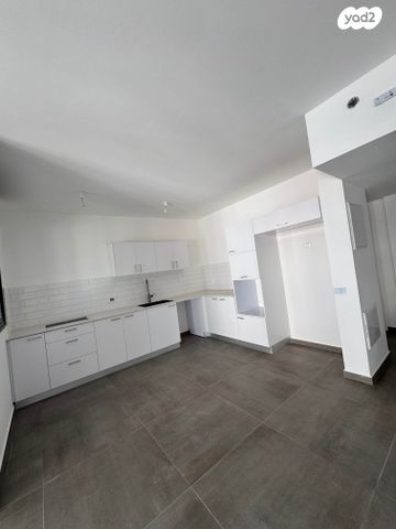 דירה, פארק העסקים האלף, ראשון לציון