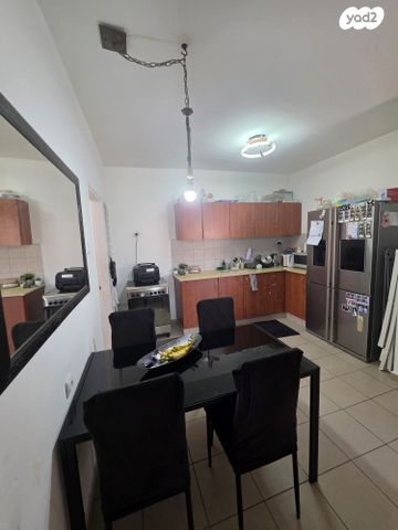 דירה, סמטת נחל ממשית 6, הנחלים, שחמון, רובע 5, אילת