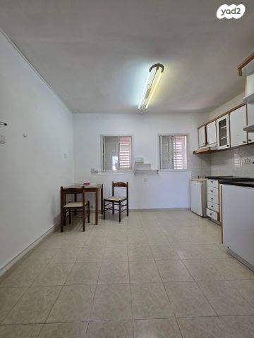 דירה, שדרות דגניה, קרית חיים מערבית, חיפה