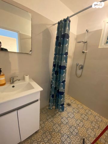 דירה, זלמן שניאור, רמות רמז, חיפה