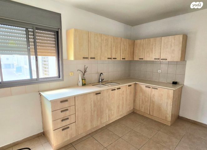 דירה, דרך דגניה 68, קרית השרון, נתניה